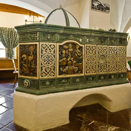 Hotel Edelhof 4*